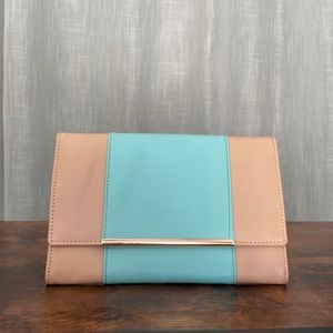 Ivanka Trump Travel Organizer Clutch - Tan & Blue